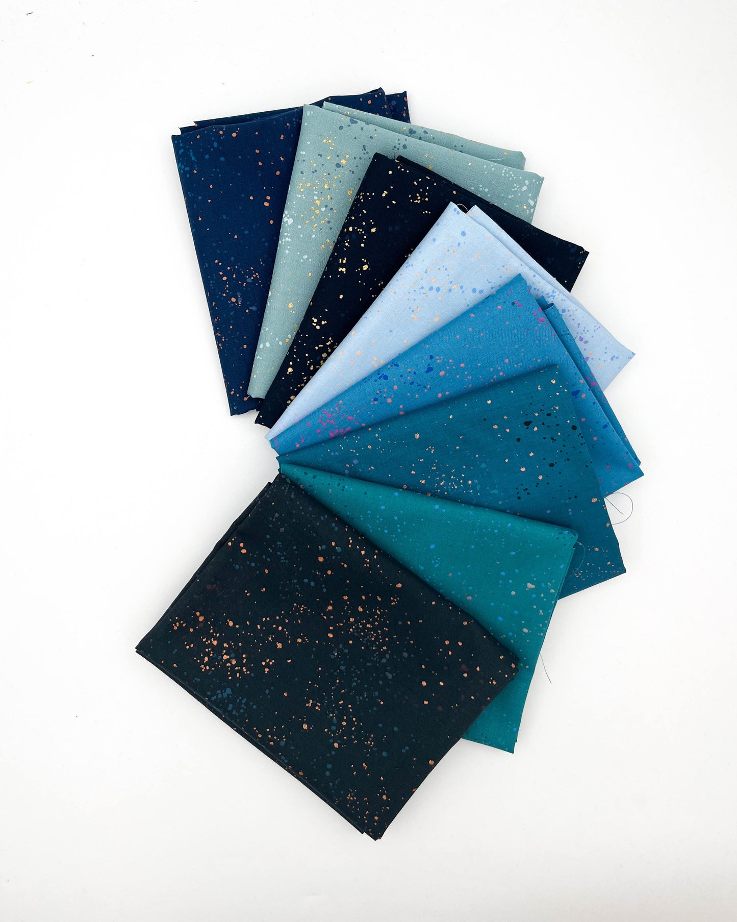 Dark Tides Fat Quarter Bundle (8pc)