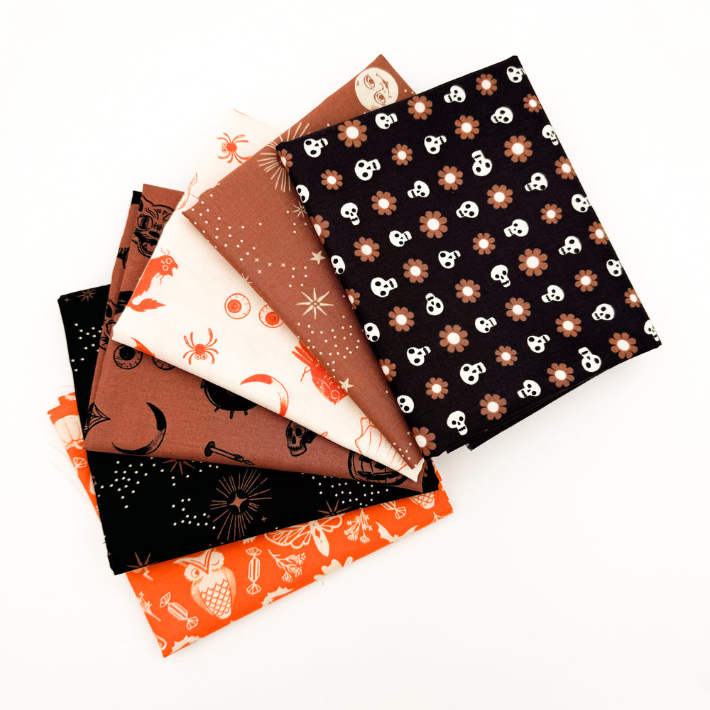 
                      
                        Good Spirits Fat Quarter Bundle Smores and Pumpkin (6pc)
                      
                    