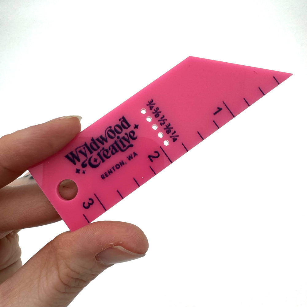 
                      
                        3 in 1 Wyldwood Creative Multi-Tool
                      
                    