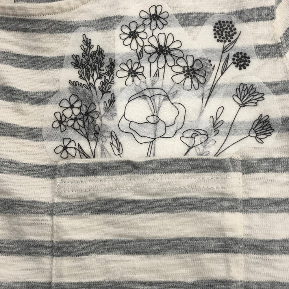 
                      
                        Flower Pocket Clothing Embroidery
                      
                    