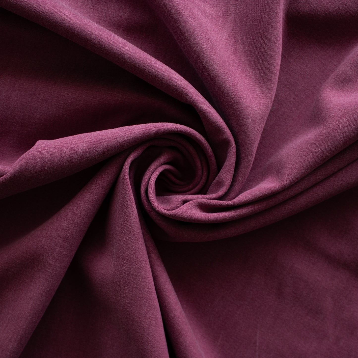 Sera Weighty Cotton Blend - Cherry