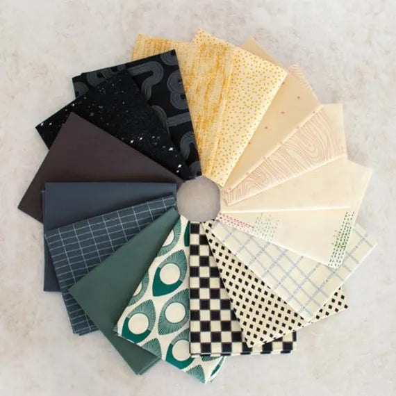 AGF Sewcialite Fat Quarter Bundle - Boulevard Edition