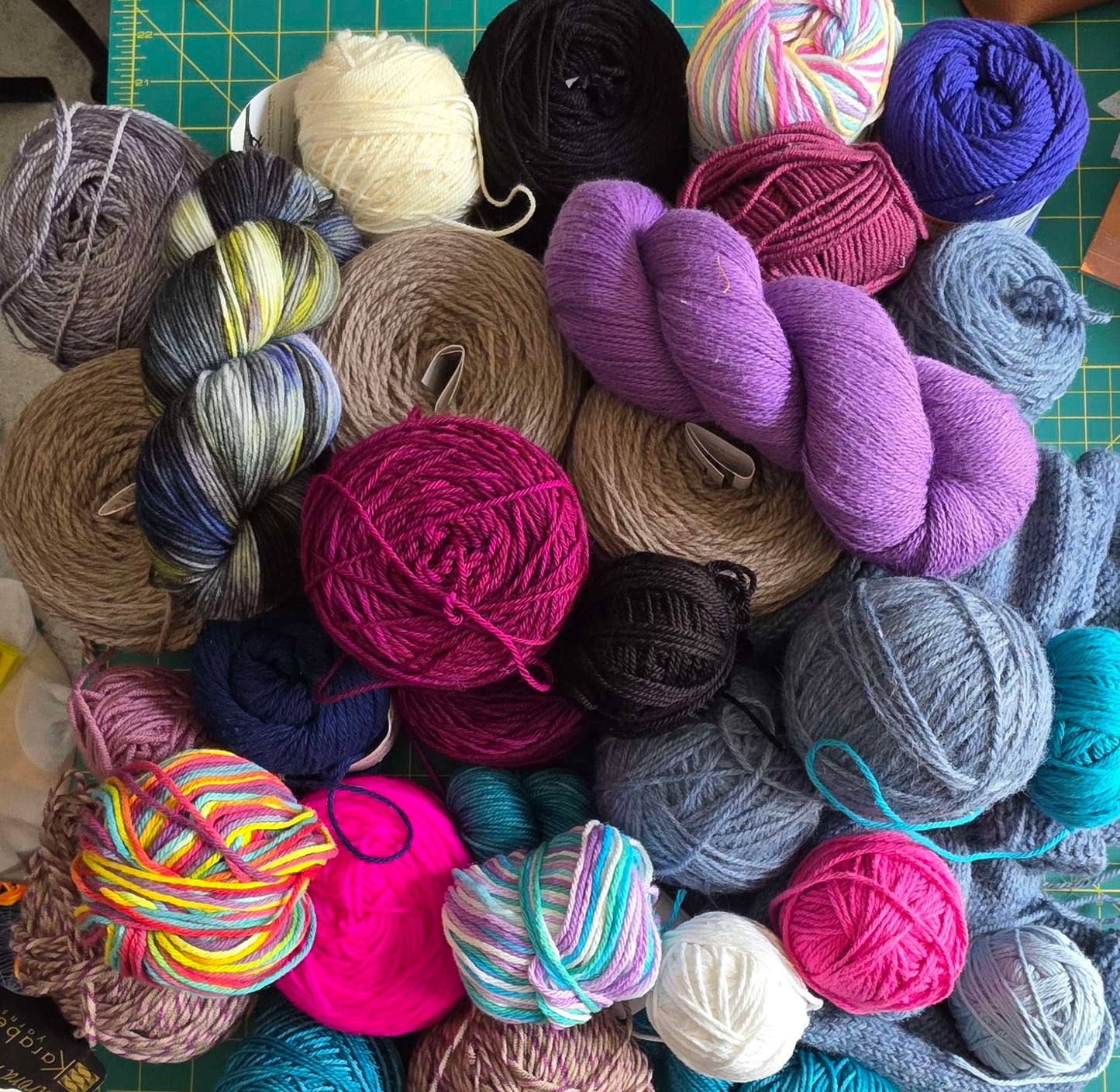 Yarn + Supplies Swap